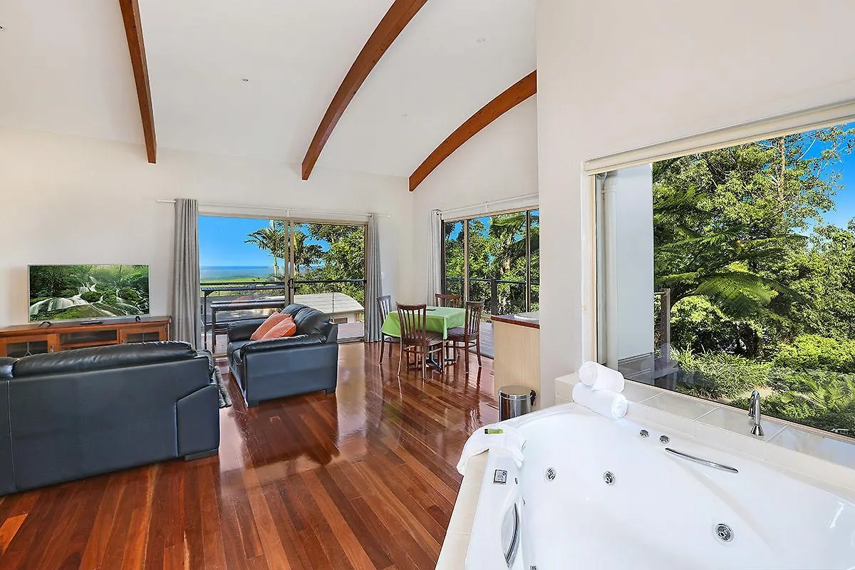 Maleny Terrace Cottages 4*,